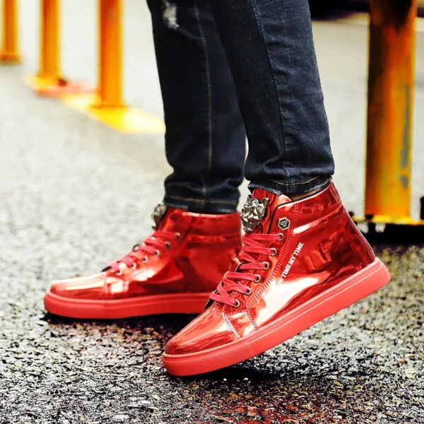 ⁦Spring Classic British Style Shiny Mens Shoes Casual Streetwear Fashion Blue Hip-hop High top Sneakers Men Casual Glitter Shoes⁩ - الصورة ⁦5⁩